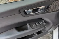 Volvo XC60 din 2022 cu 45.441 km - oferta VOL114779 - foto 14