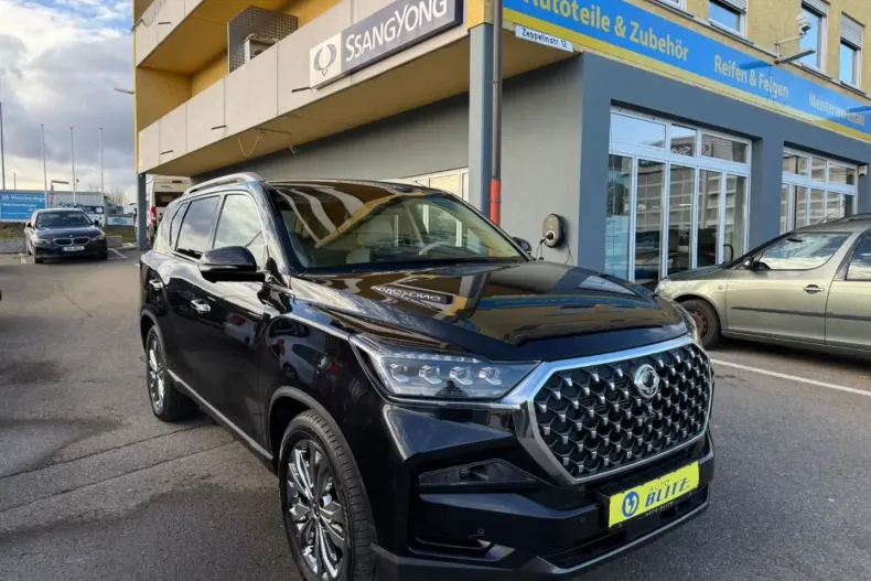 Ssangyong REXTON din 2024 cu 24.100 km - oferta SSA114780 - foto 1