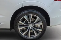 Volvo XC60 din 2021 cu 31.100 km - oferta VOL114783 - foto 8