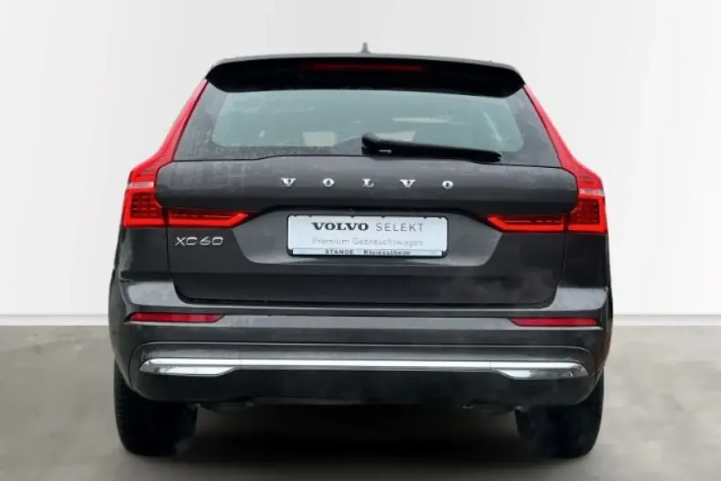 Volvo XC60 din 2021 cu 50.400 km - oferta VOL114784 - foto 4