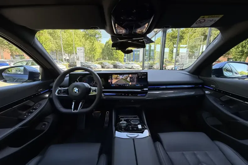 BMW 520 din 2024 cu 25.900 km - oferta BMW114787 - foto 7