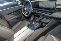 BMW 520 din 2024 cu 24.900 km - oferta BMW114789 - foto 8