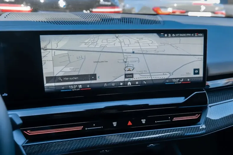 BMW 520 din 2024 cu 24.900 km - oferta BMW114789 - foto 12