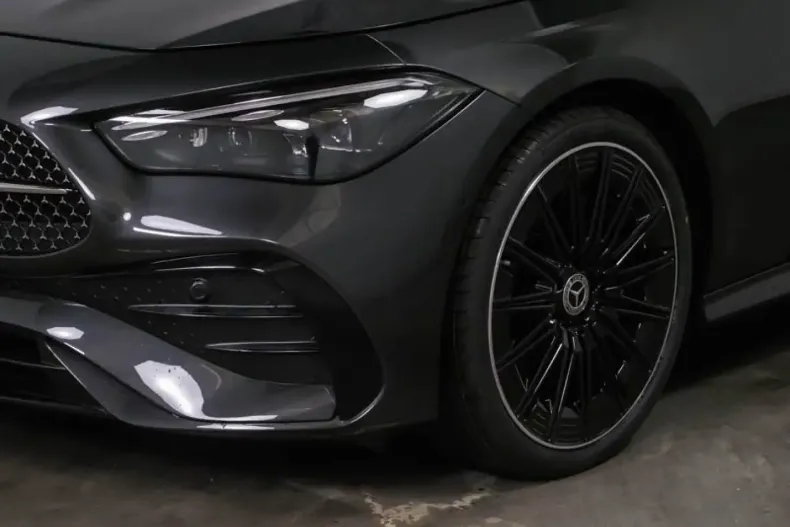 Mercedes-Benz CLE 200 din 2024 cu 18.013 km - oferta MER114799 - foto 2