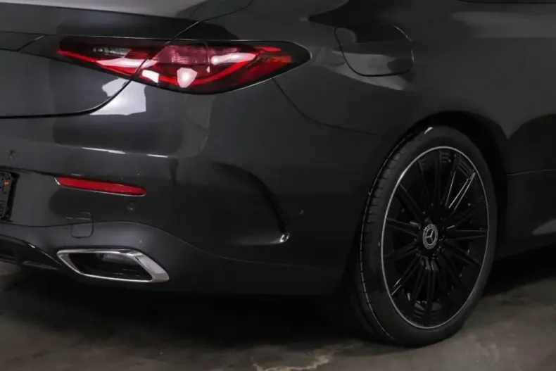 Mercedes-Benz CLE 200 din 2024 cu 18.013 km - oferta MER114799 - foto 4