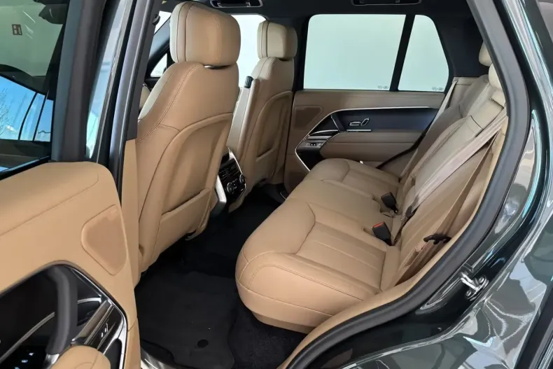 Land Rover Range Rover din 2025 cu 10 km - oferta LAN114815 - foto 10