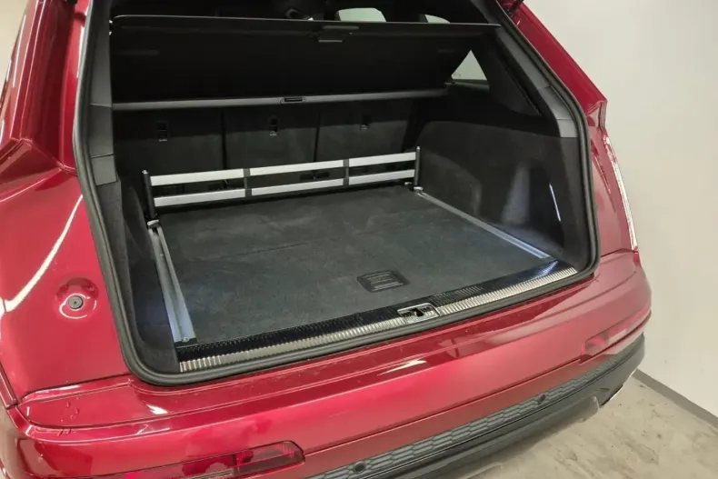 Audi SQ7 din 2023 cu 45.000 km - oferta AUD114819 - foto 10