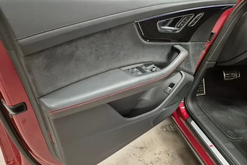 Audi SQ7 din 2023 cu 45.000 km - oferta AUD114819 - foto 17