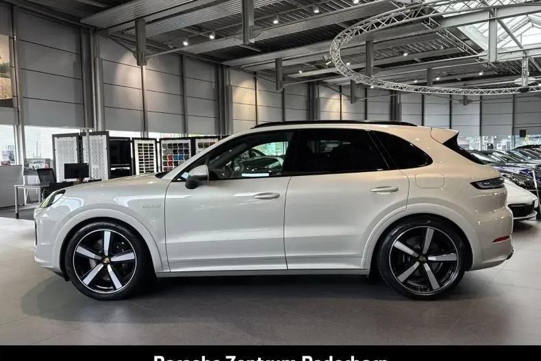 Porsche Cayenne din 2024 cu 30.200 km - oferta POR114826 - foto 2