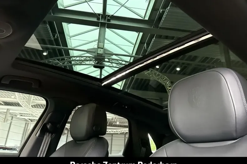 Porsche Cayenne din 2024 cu 30.200 km - oferta POR114826 - foto 23