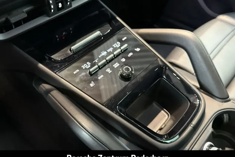 Porsche Cayenne din 2024 cu 30.200 km - oferta POR114826 - foto 27