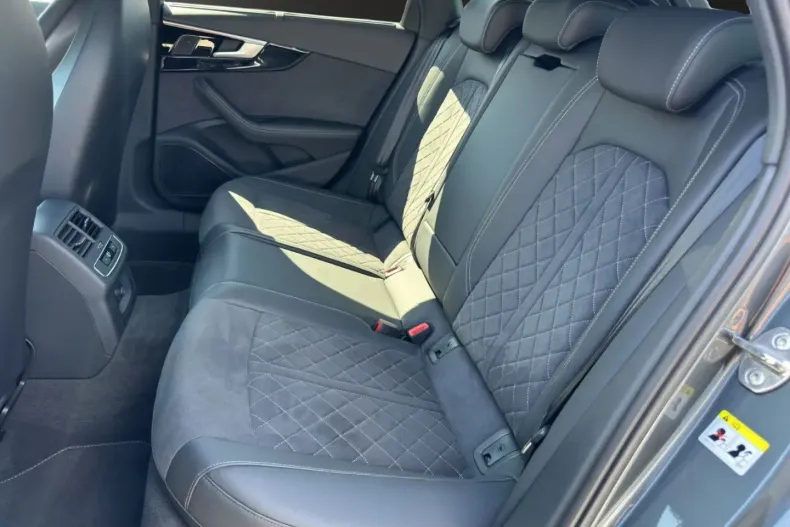 Audi S4 din 2024 cu 12.140 km - oferta AUD114832 - foto 9