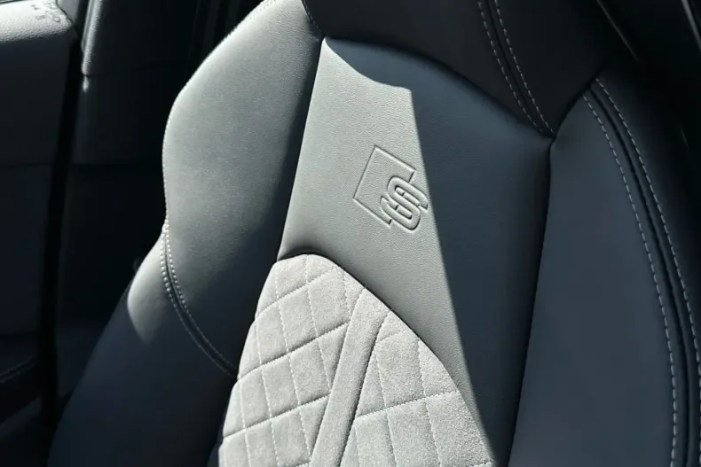 Audi S4 din 2024 cu 12.140 km - oferta AUD114832 - foto 25