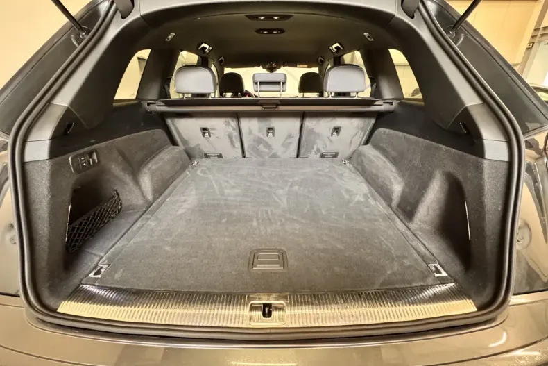 Audi Q7 din 2023 cu 131.000 km - oferta AUD114833 - foto 24