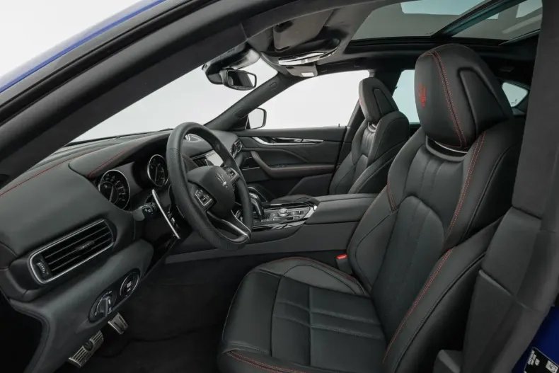 Maserati Levante din 2024 cu 25.500 km - oferta MAS114838 - foto 4