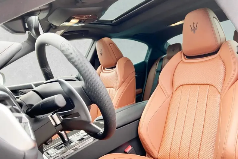 Maserati Ghibli din 2023 cu 15.500 km - oferta MAS114840 - foto 4