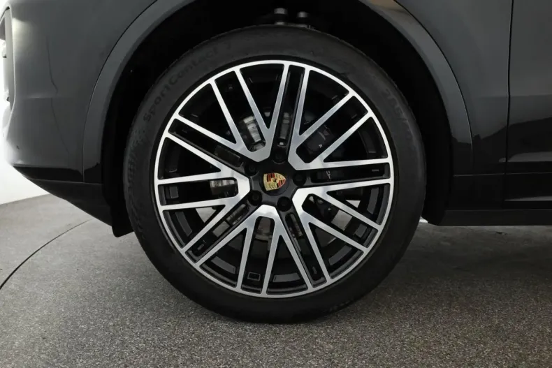 Porsche Cayenne din 2024 cu 27.100 km - oferta POR114843 - foto 6