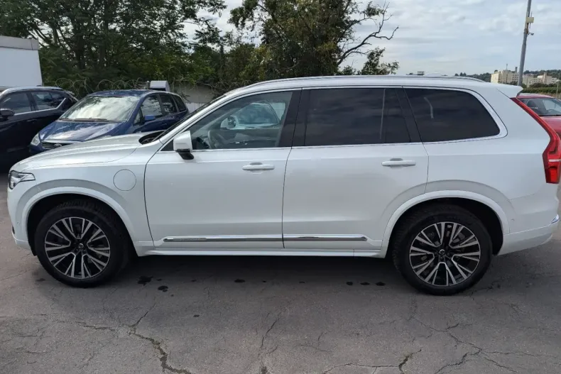 Volvo XC90 din 2023 cu 32.000 km - oferta VOL114849 - foto 2