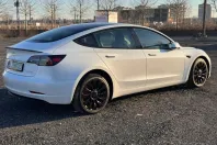 Tesla Model 3 din 2023 cu 39.802 km - oferta TES114861 - foto 4