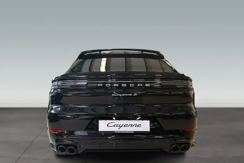 Porsche Cayenne din 2024 cu 7.900 km - oferta POR114862 - foto 8