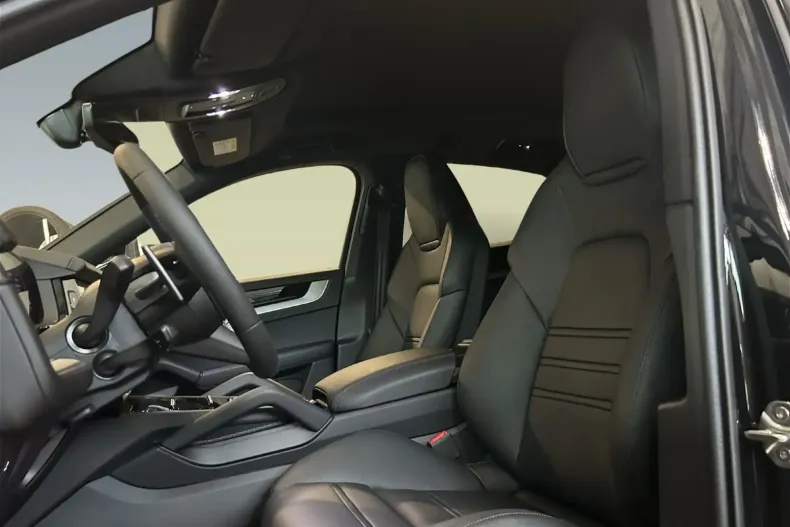 Porsche Cayenne din 2024 cu 7.900 km - oferta POR114862 - foto 10