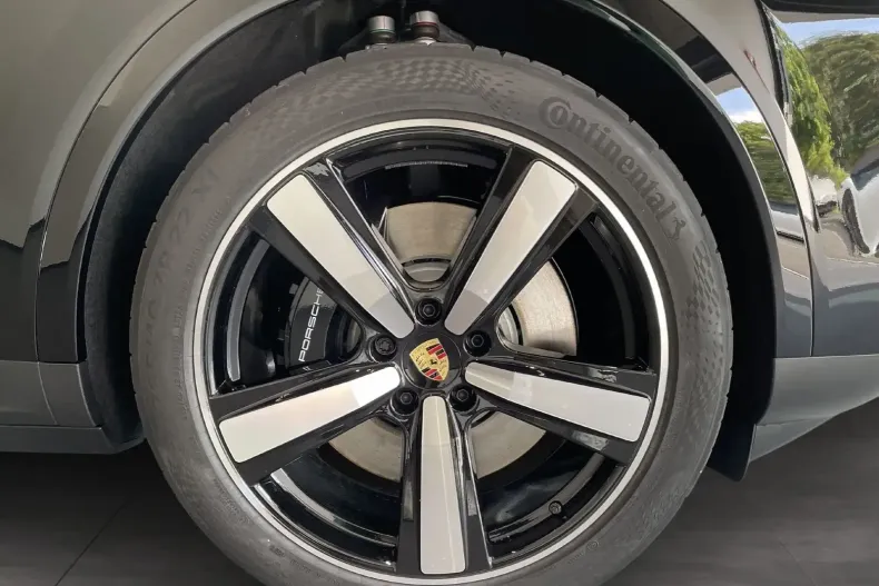 Porsche Cayenne din 2024 cu 12.900 km - oferta POR114866 - foto 9