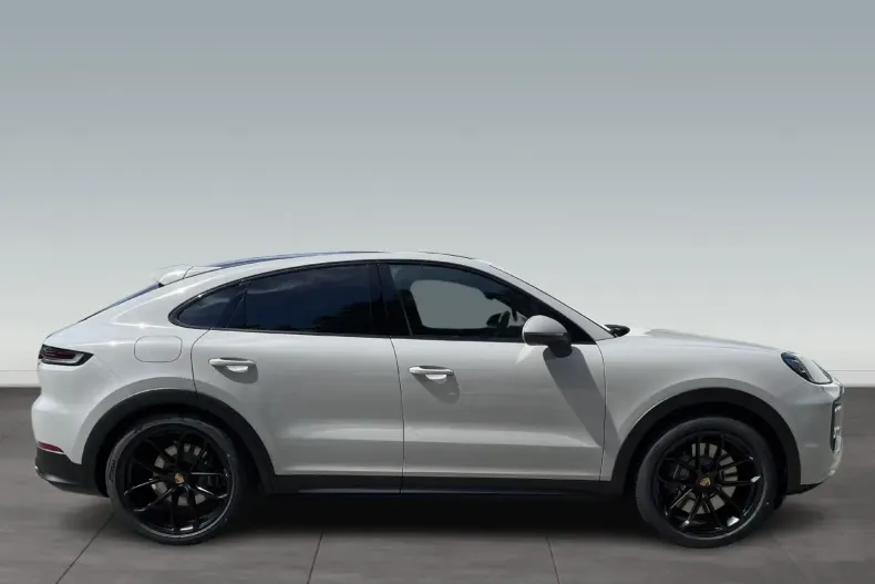 Porsche Cayenne din 2024 cu 8.900 km - oferta POR114867 - foto 5