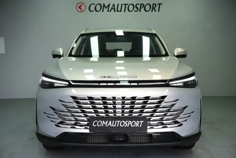 BAIC Beijing X75 din 2024 cu 3.200 km - oferta BAI114877 - foto 2