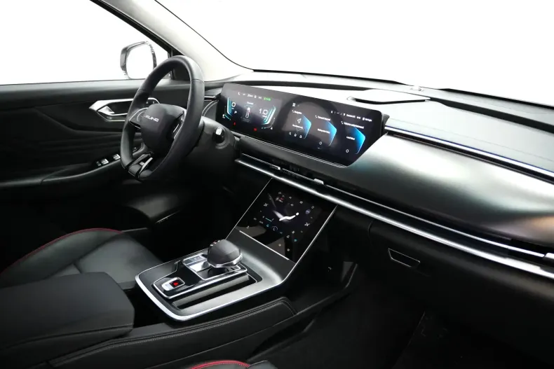 BAIC Beijing X75 din 2024 cu 3.200 km - oferta BAI114877 - foto 10