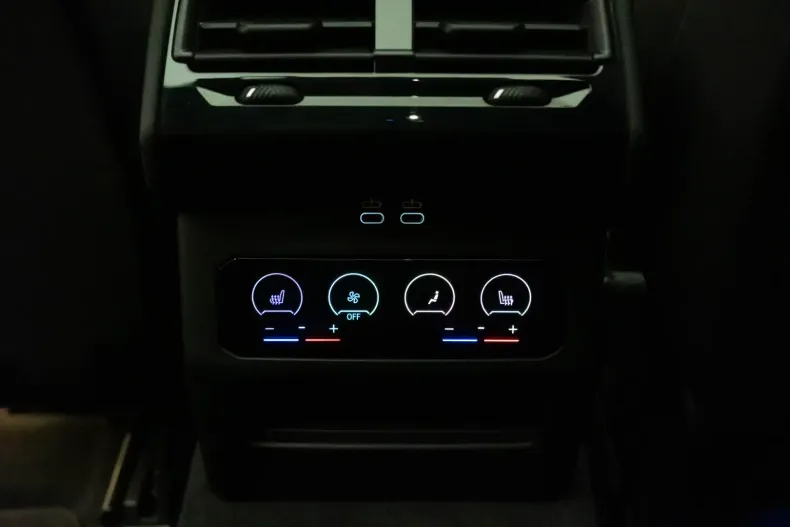 BMW 520 din 2024 cu 19.000 km - oferta BMW114878 - foto 21