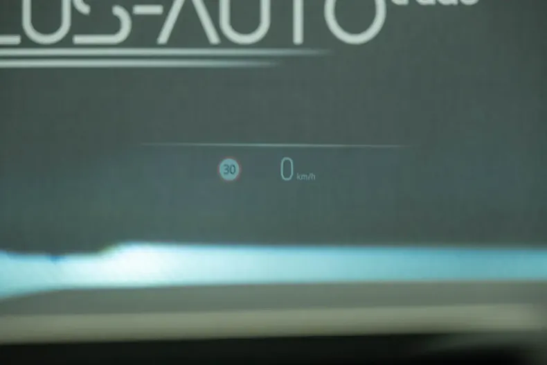 BMW 520 din 2024 cu 19.000 km - oferta BMW114878 - foto 29