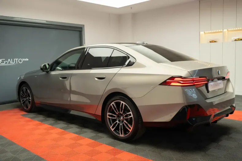 BMW 520 din 2024 cu 19.000 km - oferta BMW114878 - foto 33