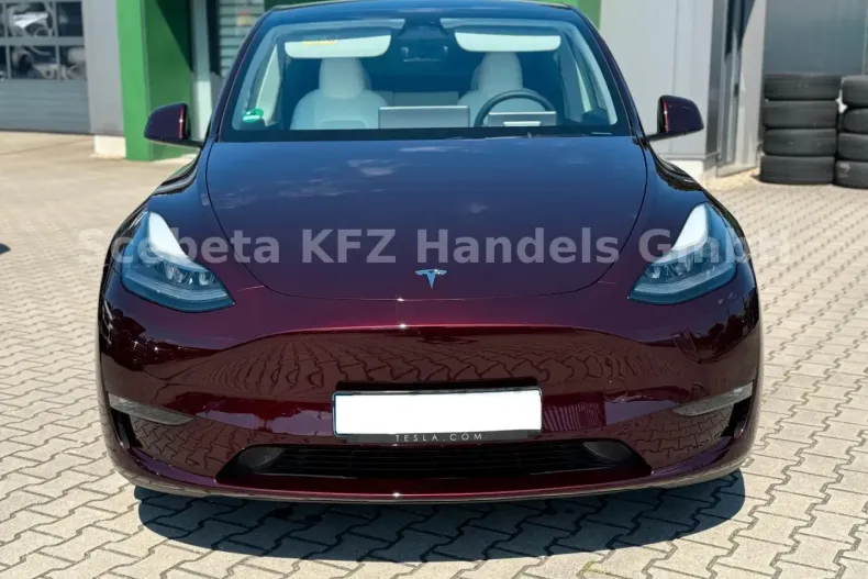 Tesla Model Y din 2023 cu 26.800 km - oferta TES114880 - foto 3