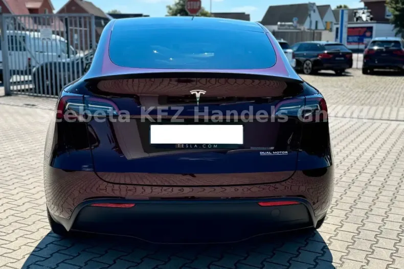 Tesla Model Y din 2023 cu 26.800 km - oferta TES114880 - foto 6