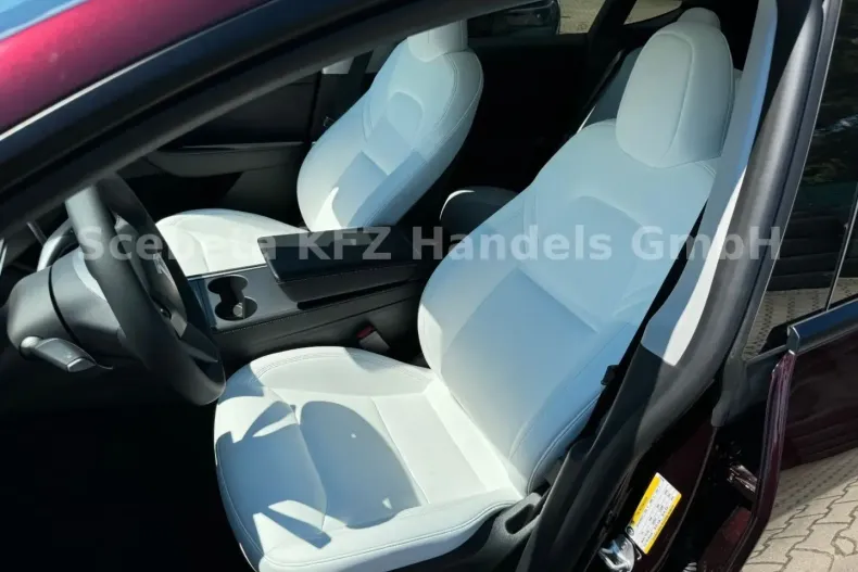 Tesla Model Y din 2023 cu 26.800 km - oferta TES114880 - foto 9