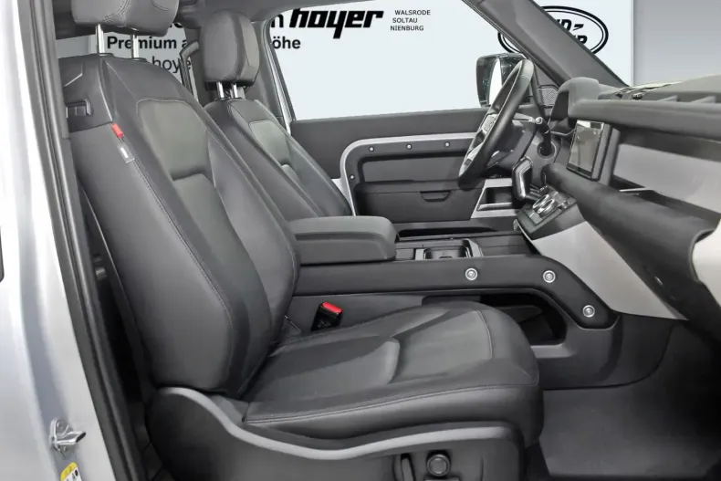 Land Rover Defender din 2024 cu 23.400 km - oferta LAN114883 - foto 7