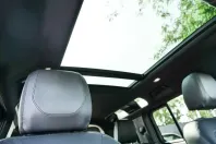 Land Rover Defender din 2023 cu 18.800 km - oferta LAN114884 - foto 10