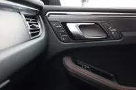 Porsche Macan din 2022 cu 25.441 km - oferta POR114889 - foto 20