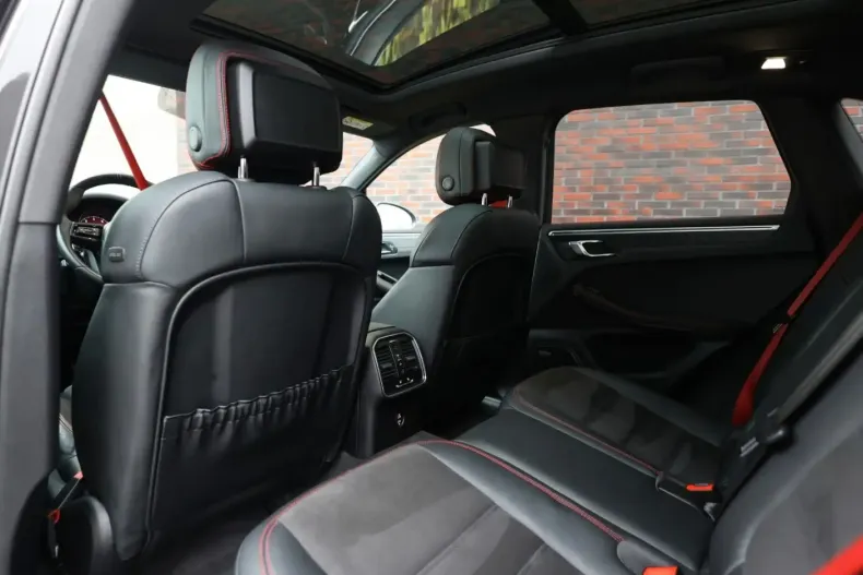 Porsche Macan din 2022 cu 25.441 km - oferta POR114889 - foto 23