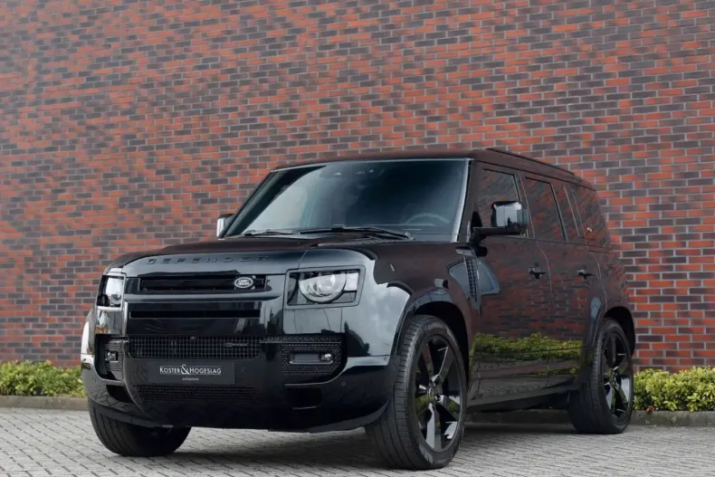 Land Rover Defender din 2023 cu 2.054 km - oferta LAN114891 - foto 5