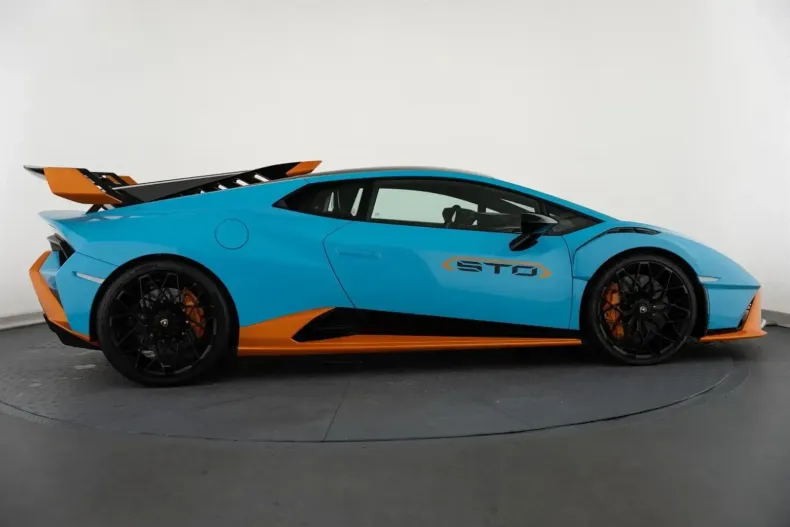 Lamborghini Huracán din 2021 cu 1.561 km - oferta LAM114892 - foto 6