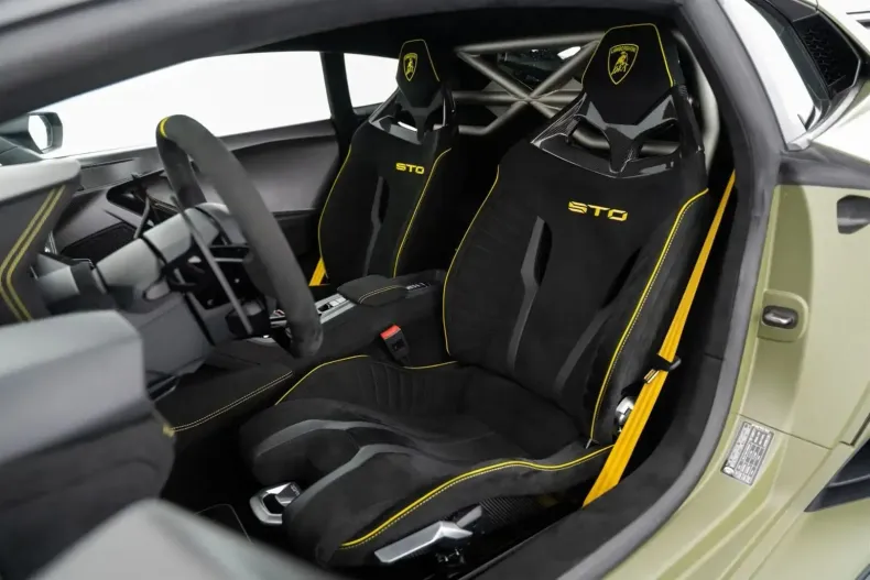 Lamborghini Huracán din 2022 cu 3.500 km - oferta LAM114893 - foto 15