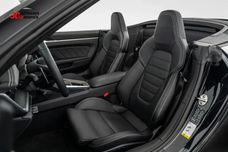 Porsche 992 din 2024 cu 6.221 km - oferta POR114895 - foto 9