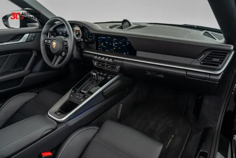 Porsche 992 din 2024 cu 6.221 km - oferta POR114895 - foto 12
