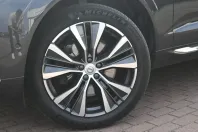 Volvo XC60 din 2021 cu 42.680 km - oferta VOL114897 - foto 11