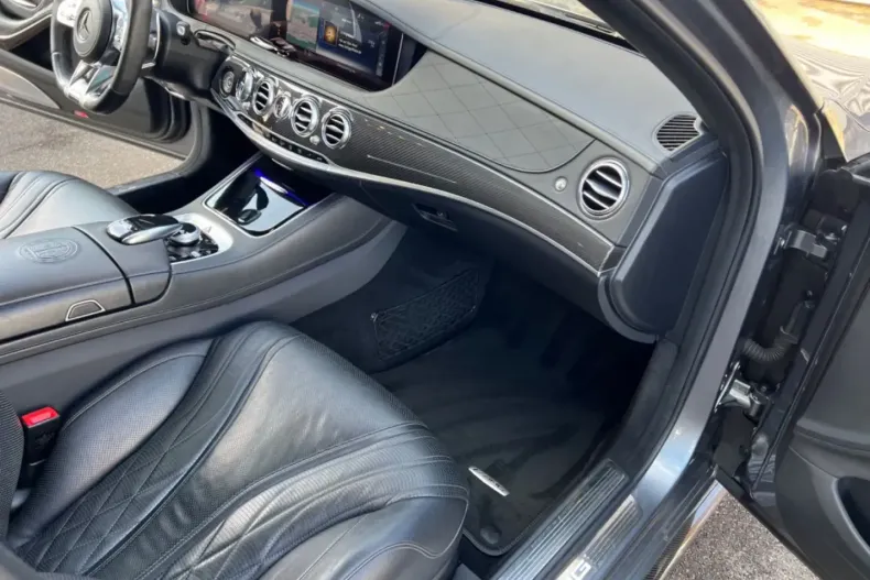 Mercedes-Benz S 63 AMG din 2020 cu 105.700 km - oferta MER114903 - foto 16