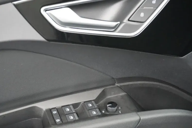 Audi Q4 e-tron din 2021 cu 35.008 km - oferta AUD114904 - foto 14