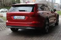 Volvo V60 Cross Country din 2022 cu 28.000 km - oferta VOL114905 - foto 2
