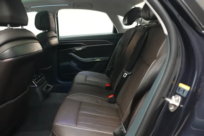 Audi S8 din 2020 cu 100.000 km - oferta AUD114906 - foto 16