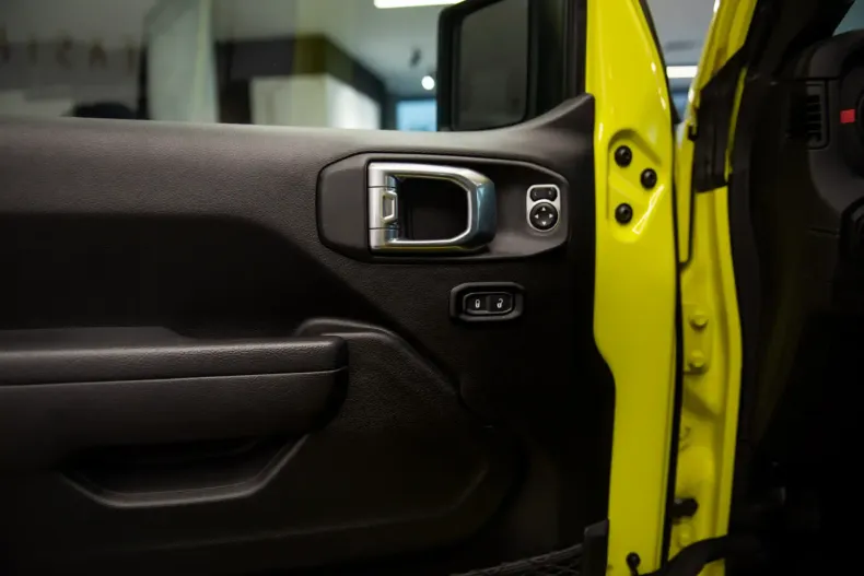 Jeep Wrangler din 2024 cu 2.265 km - oferta JEE114912 - foto 14